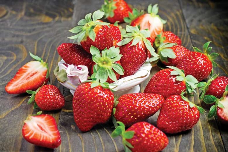 Fragaria 'Fort Laramie' (Вечнозеленая земляника)